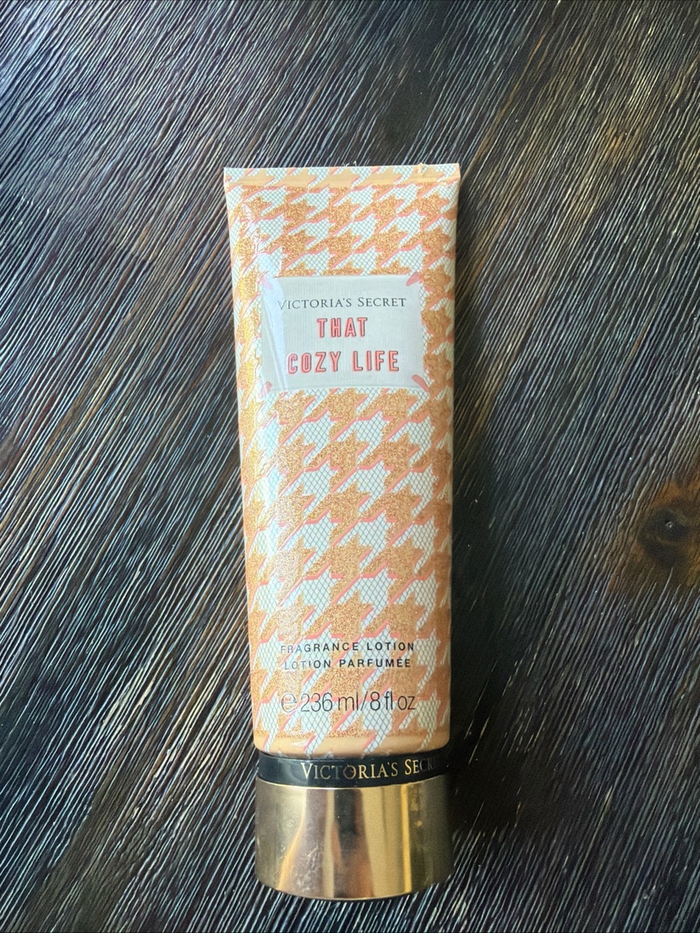 Victoria's Secret That Cozy Life Lotion - Peach & Gold Houndstooth
